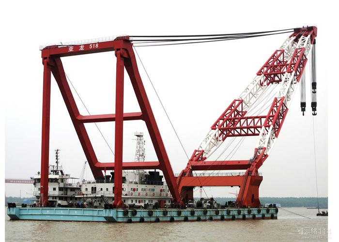 青島港300噸500噸/1300噸/3600噸起重船/浮吊船出租作業(yè)